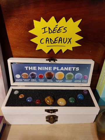 coffret planète en pierre naturelle