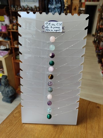 collier pierre naturelle
