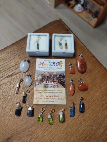 Boutique pierre naturelle macon pendentif